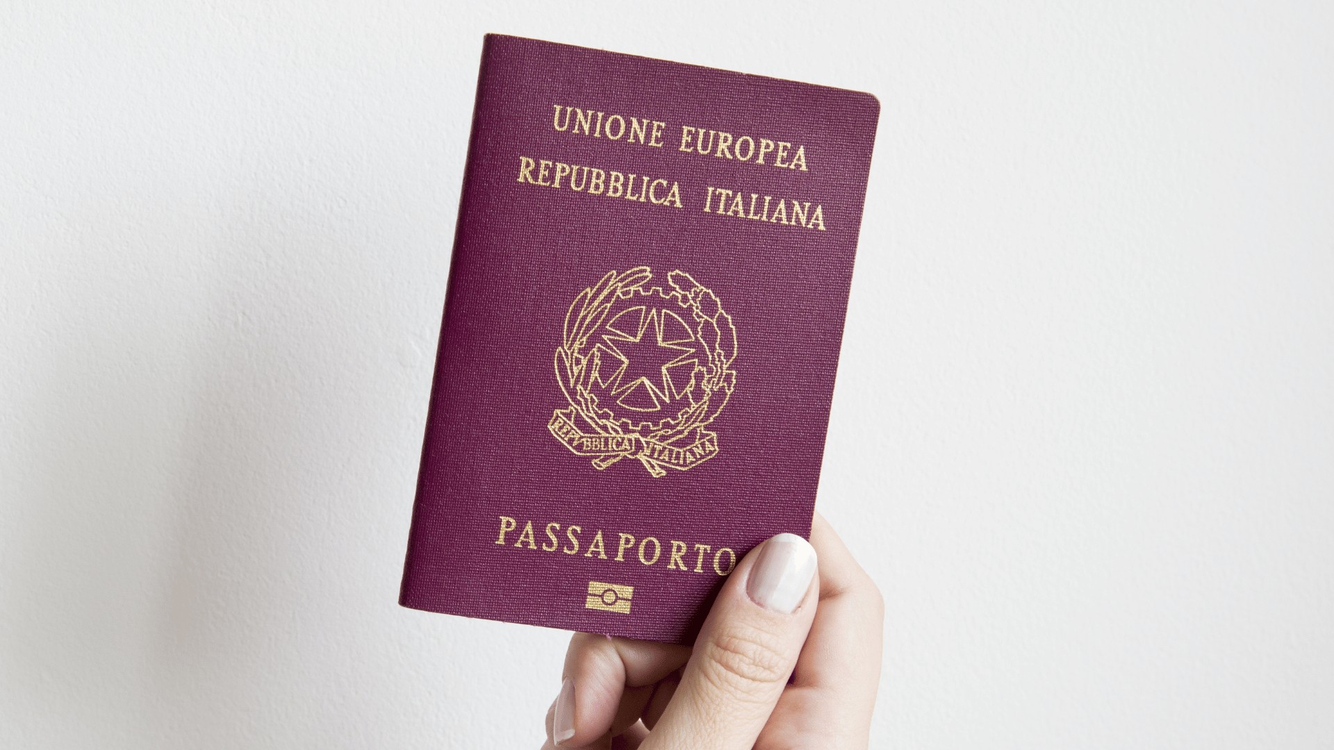 Entenda como o Decreto nº 36/2025 impacta a Cidadania Italiana e como a Velloso Cidadania pode ajudar você no processo.