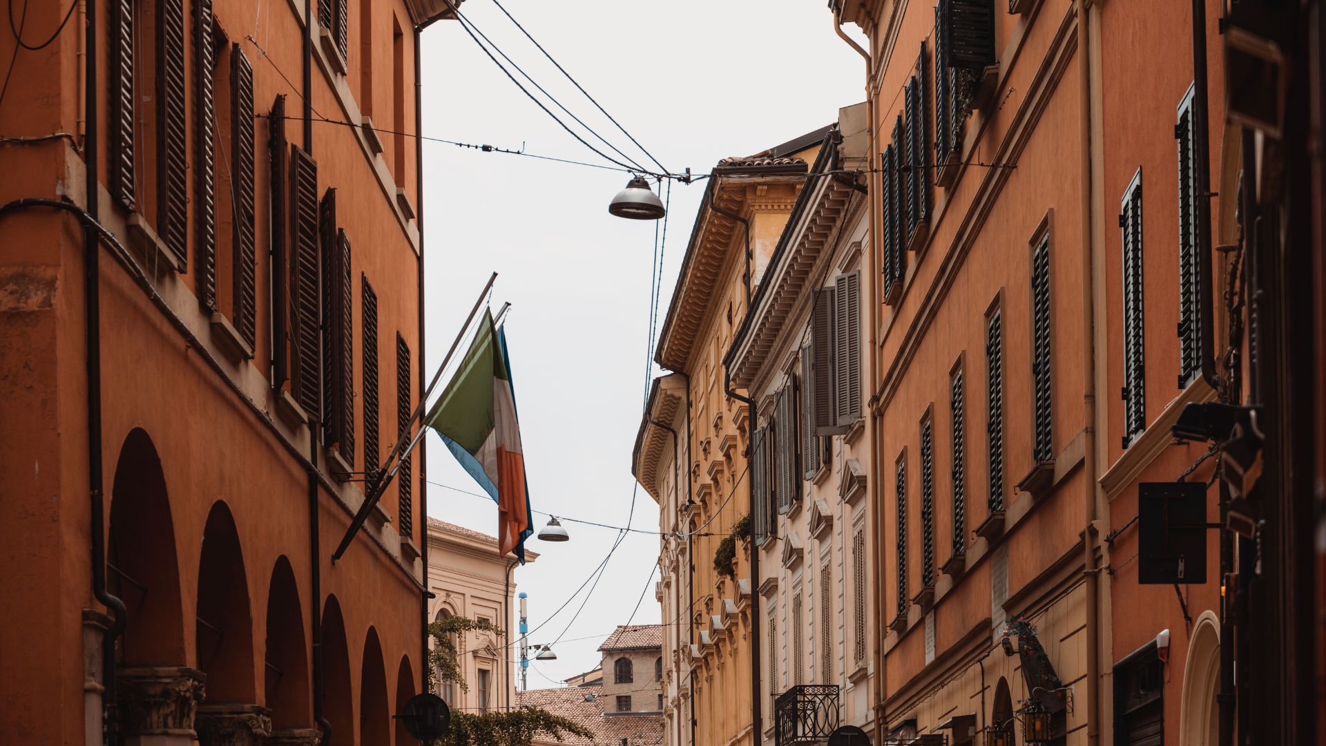 Como Trabalhar Na Itália Sendo Brasileiro: Guia Completo