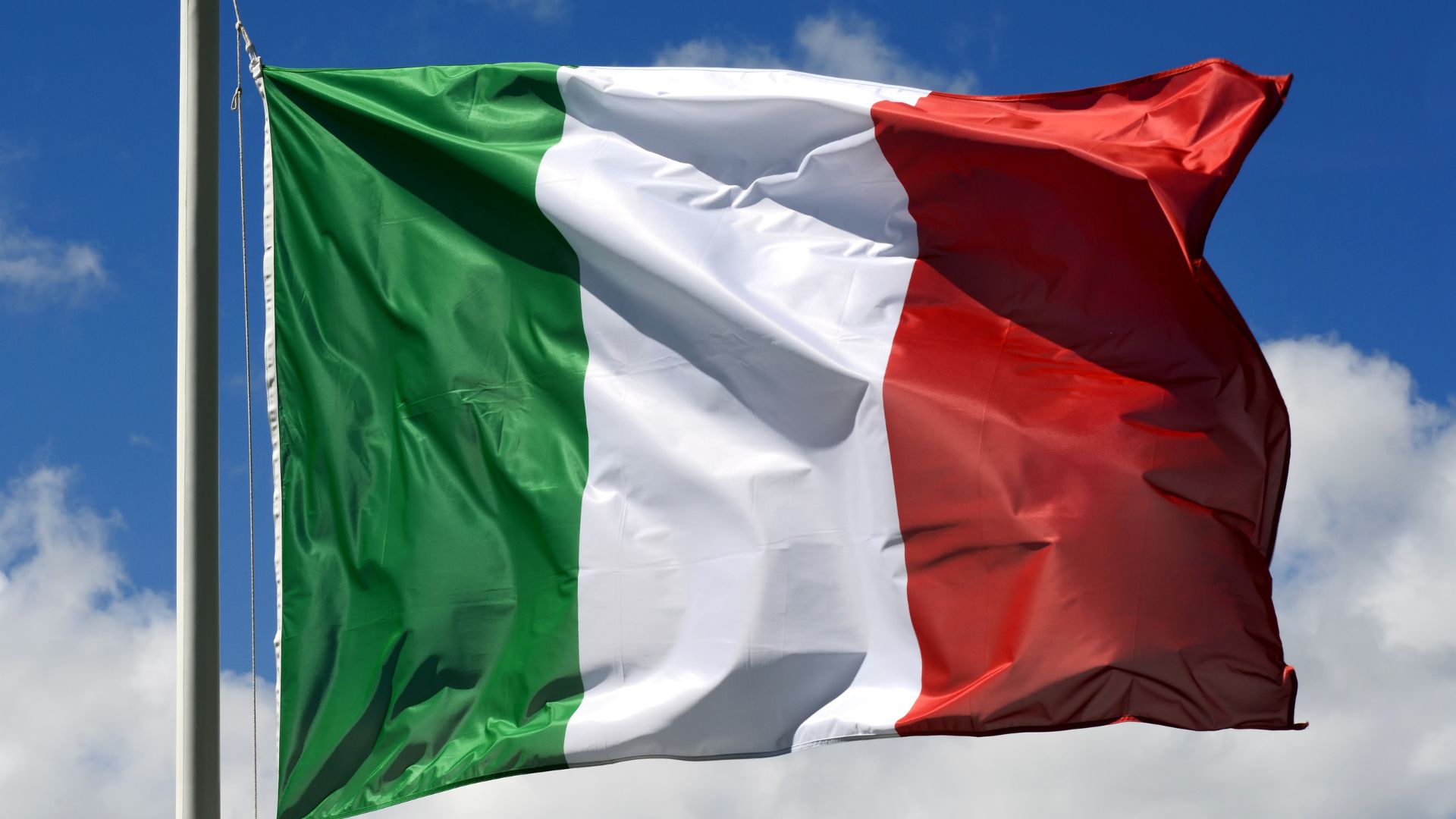 Via judicial para a cidadania italiana: entenda por que é o caminho mais procurado e converse com a Velloso Cidadania sobre o seu caso.